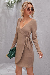 Etui-Cardigan mit V-Ausschnitt und langen Ärmeln