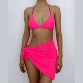Traje de baño de tres piezas con cuello halter, sin espalda, liso, con lazo texturizado