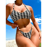 Nikki Neckholder-Bikini mit hohem Beinausschnitt