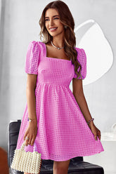 Vestido mini de fiesta de regreso a casa en línea A en rosa intenso