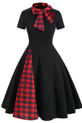 Knielanges schwarzes A-Linien-Abschlusskleid