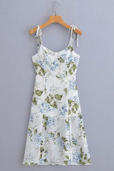 Midikleid mit Spaghettiträgern in Weiß mit Print