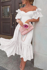 Vestido de fiesta de graduación con hombros descubiertos y encaje blanco