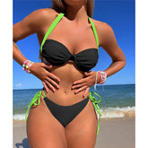 Bikini arrugado con cuello halter