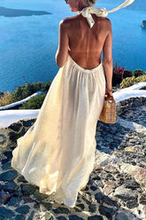 Rückenfreies Maxikleid mit Laternenhals