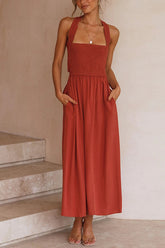 Kleid mit elastischem, gerafftem Oberteil und überkreuzten Gesäßtaschen