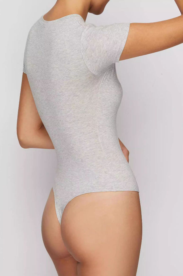 FITS EVERYBODY Short Sleeved Bodysuit