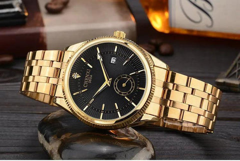 069A Simple Watch - Golden Quartz Wristwatch