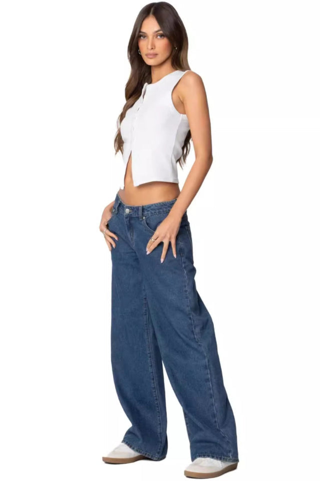 EDIKTED Raelynn Washed Low Rise Jeans