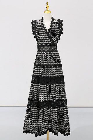 Laser Cut Wavy Trim Maxi Dress
