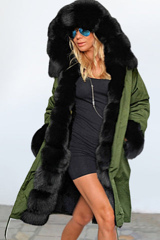 Abrigo de cachemira con cuello de lana