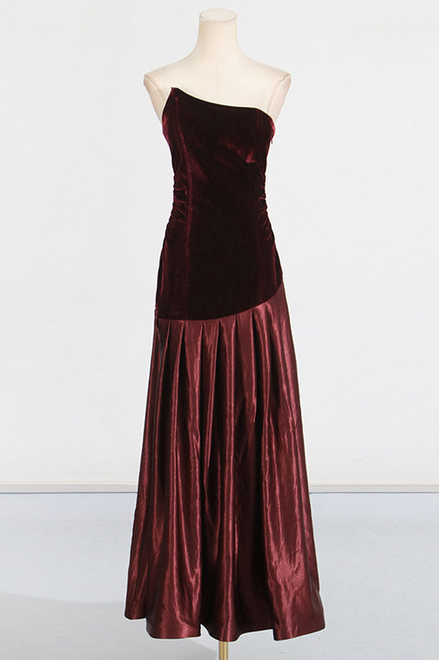 Salla Velvet Dress