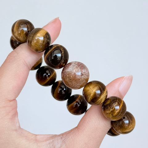 Tiger's Eye Crystal Bracelet with Brown Stone Center