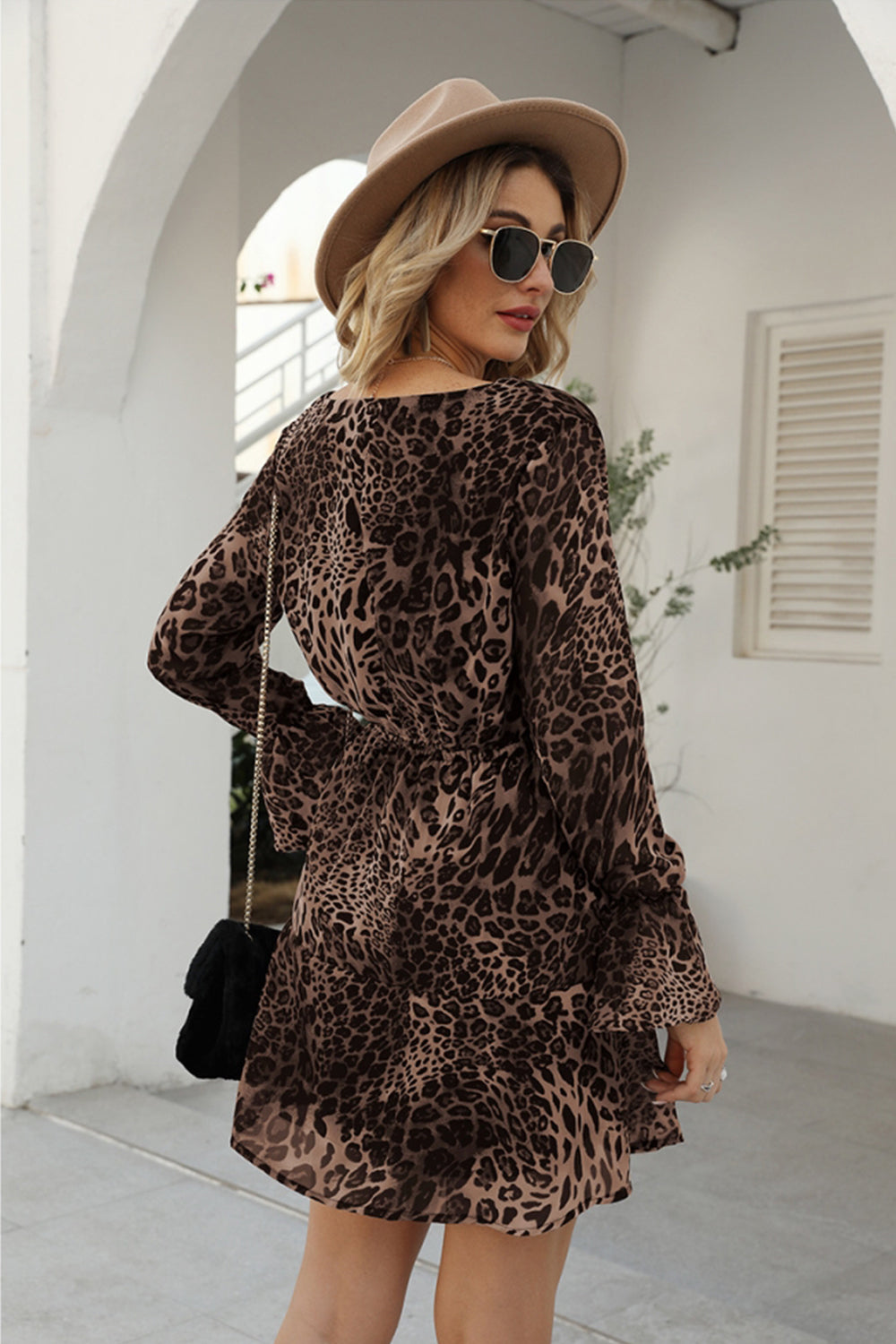 V-neck Waist Long Sleeve Leopard Print Dress