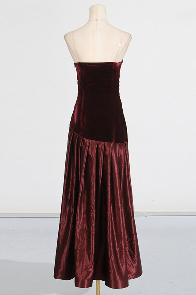 Salla Velvet Dress