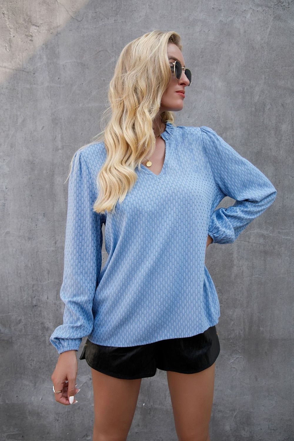 V-Neck Puff Sleeve Slim Blouse