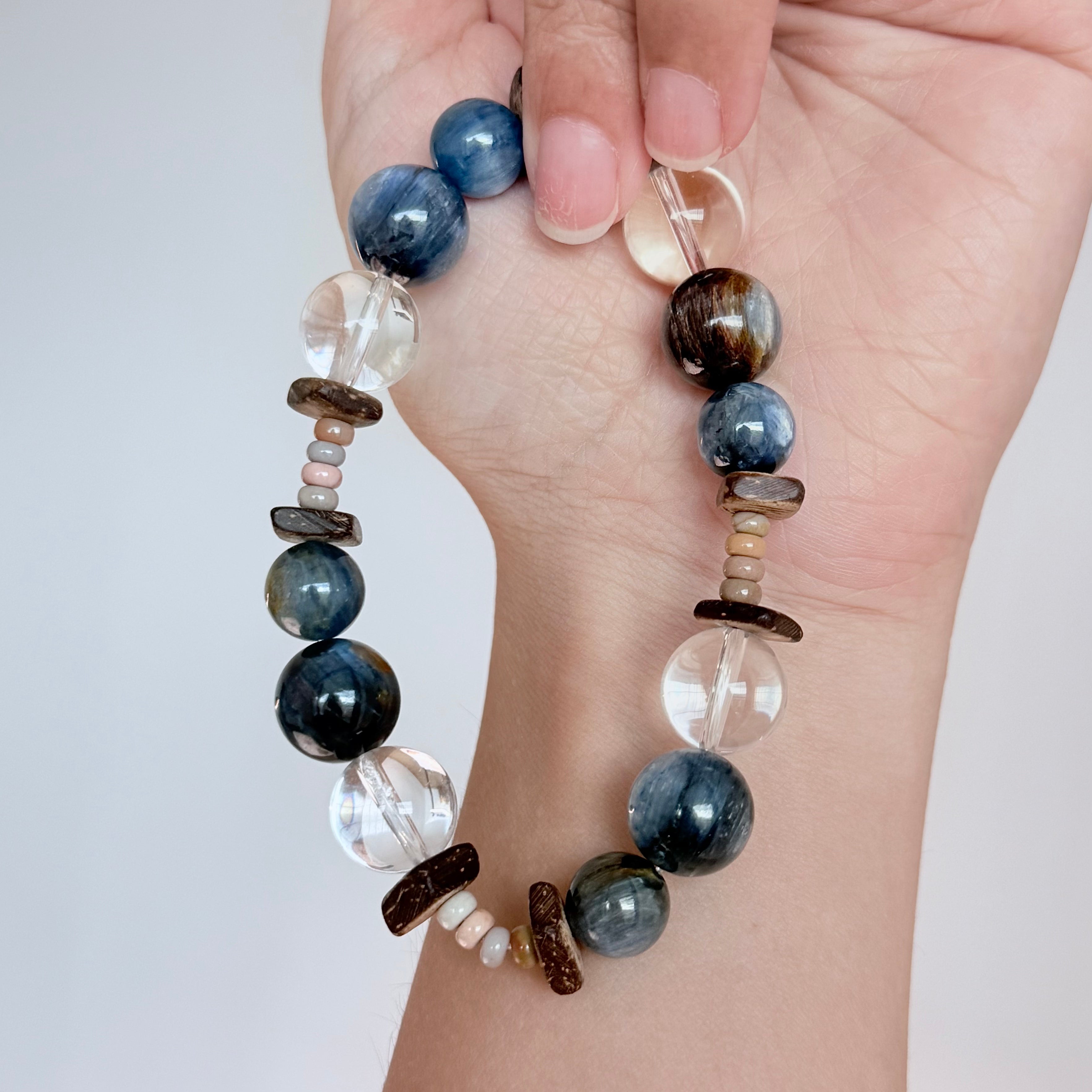 Blue Kyanite & Labradorite Crystal Bracelet