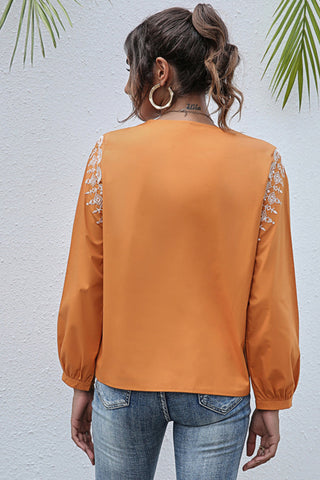 V-neck Printed Embroidery Long-sleeved T-shirt