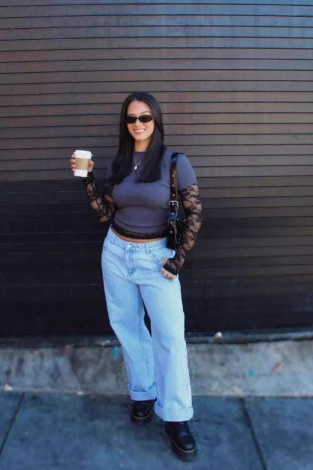 EDIKTED Raelynn Washed Low Rise Jeans