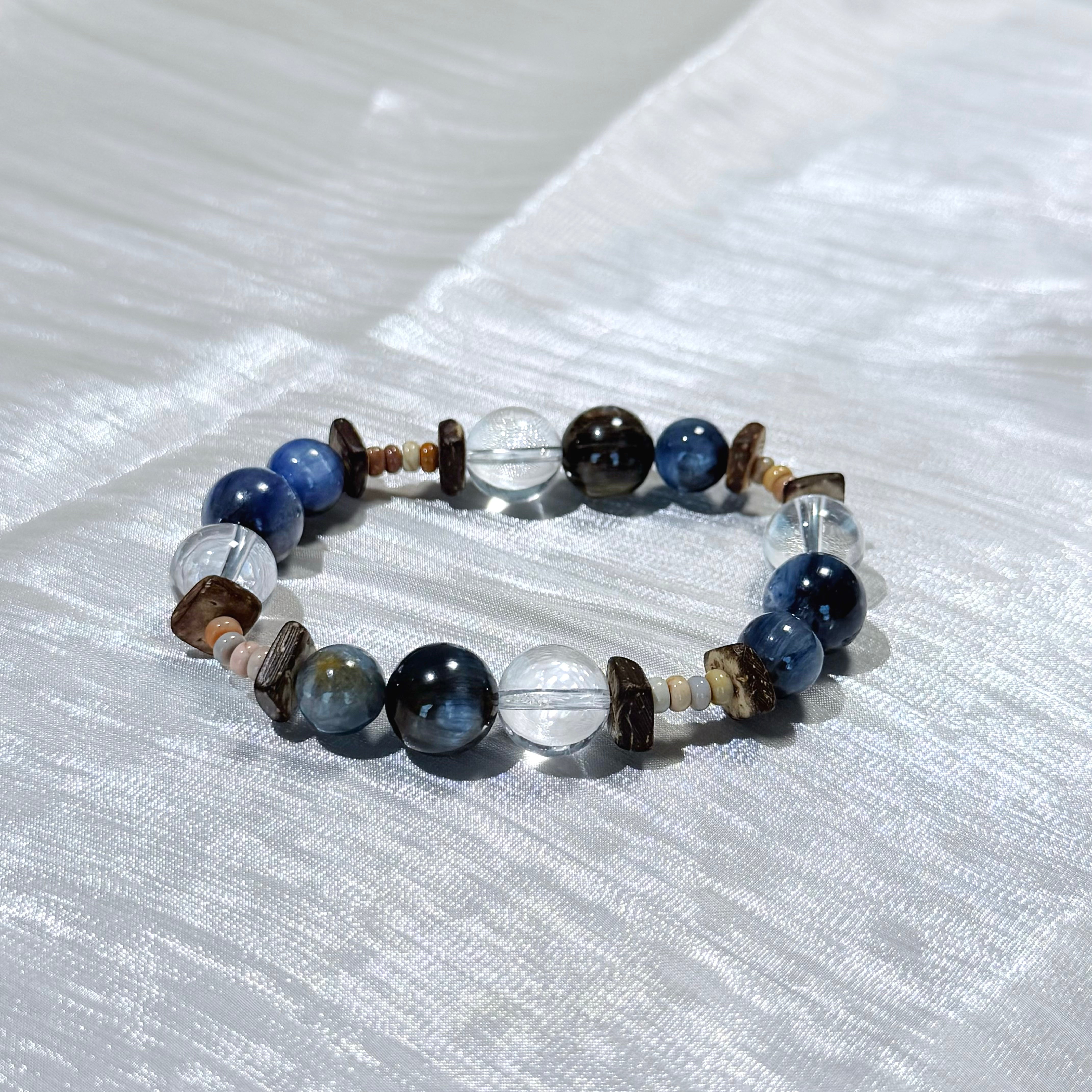 Blue Kyanite & Labradorite Crystal Bracelet