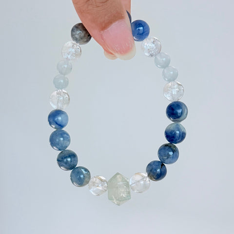 Kyanite, Aquamarine & Clear Quartz Bracelet