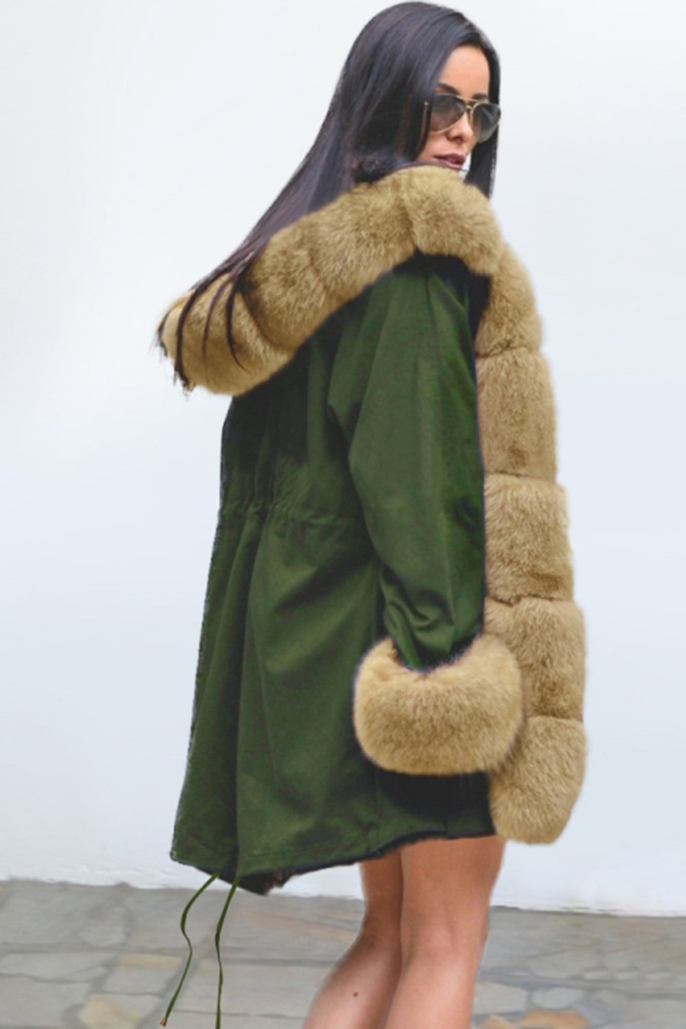 Abrigo de cachemira con cuello de lana