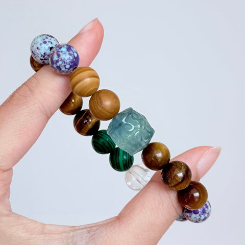 Multi-Gemstone Bracelet with Tiger's Eye, Malachite & Clear Quartz