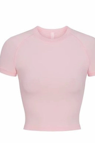 New Vintage Cropped Raglan T-Shirt