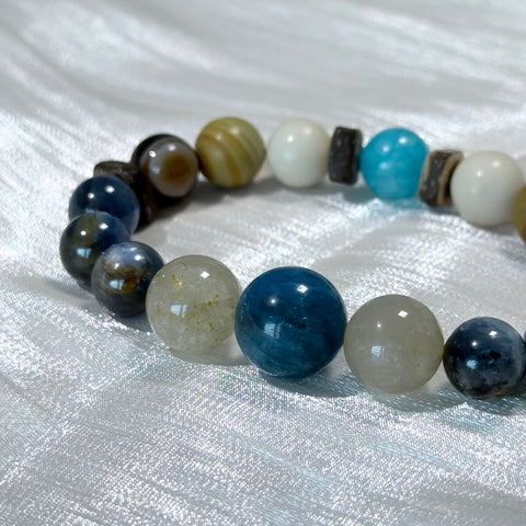 Blue Kyanite, Citrine, Apatite, Tiger's Eye And Moonstone Bracelet