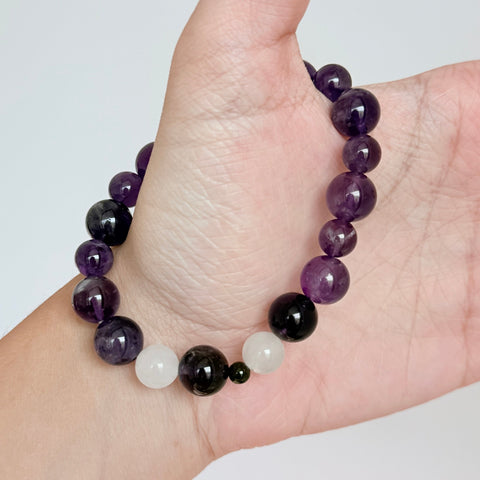 Amethyst & Moonstone Bracelet
