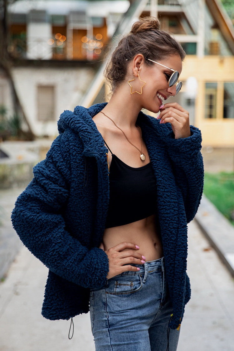 Sudadera con capucha y cremallera de felpa