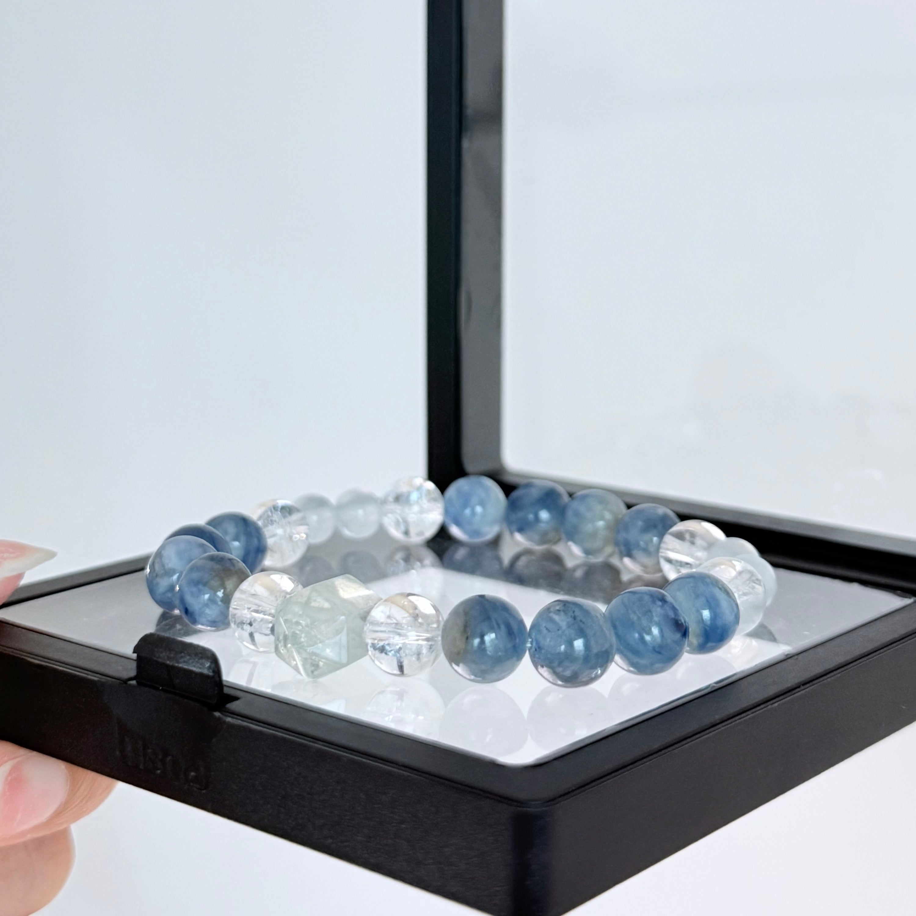 Kyanite, Aquamarine & Clear Quartz Bracelet