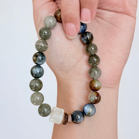 Kyanite & Labradorite Crystal Bracelet
