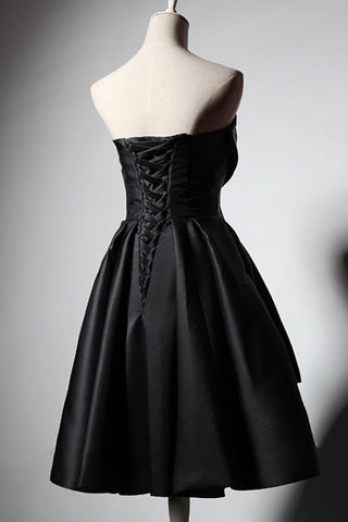 Short Strapless Sweetheart A-Line Black Party Homecoming Dresses