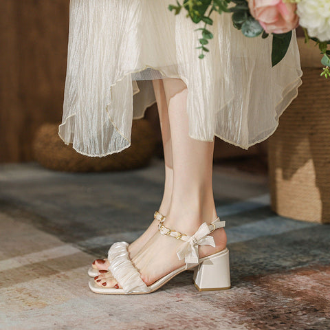 Toe High Fairy Style With Chunky Heels