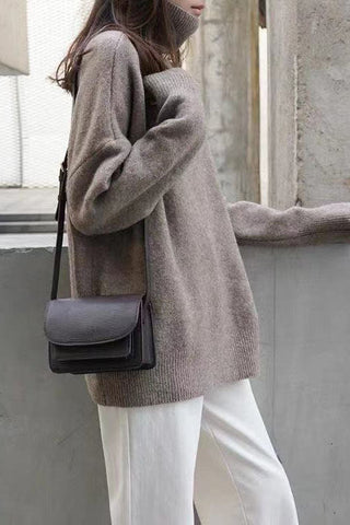 Suéter de cuello alto Suéter de punto de base holgada