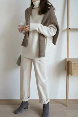 Suéter de cuello alto Suéter de punto de base holgada