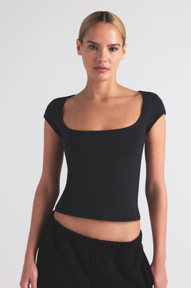 SKIMS Cotton Jersey Scoop Neck T-Shirt