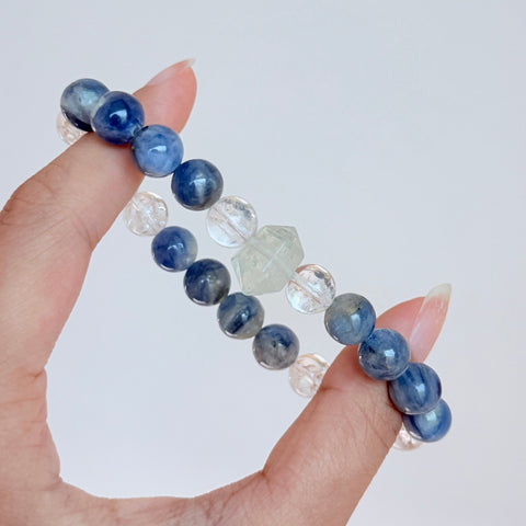 Kyanite, Aquamarine & Clear Quartz Bracelet
