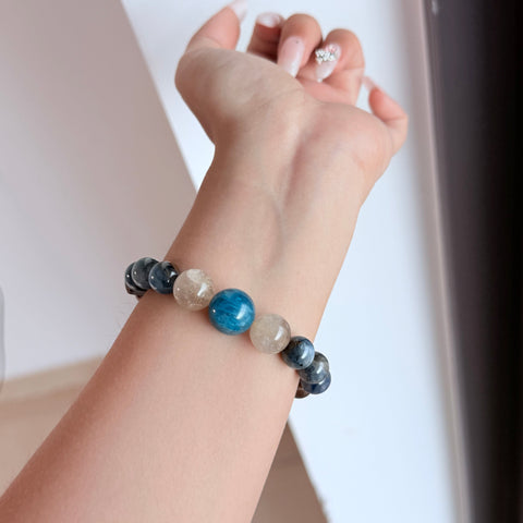 Blue Kyanite, Citrine, Apatite, Tiger's Eye And Moonstone Bracelet