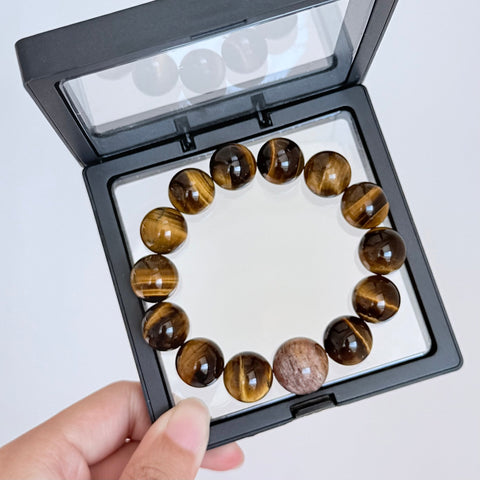 Tiger's Eye Crystal Bracelet with Brown Stone Center