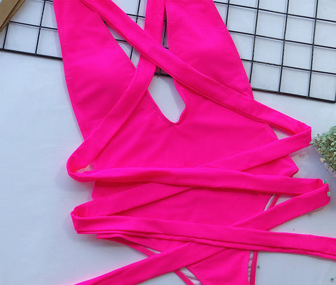 Attachment Monokini