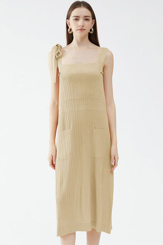 Relaxed Square Neck Tie Strap Pocketed A Line Pleated Midi Sundress - Apricot