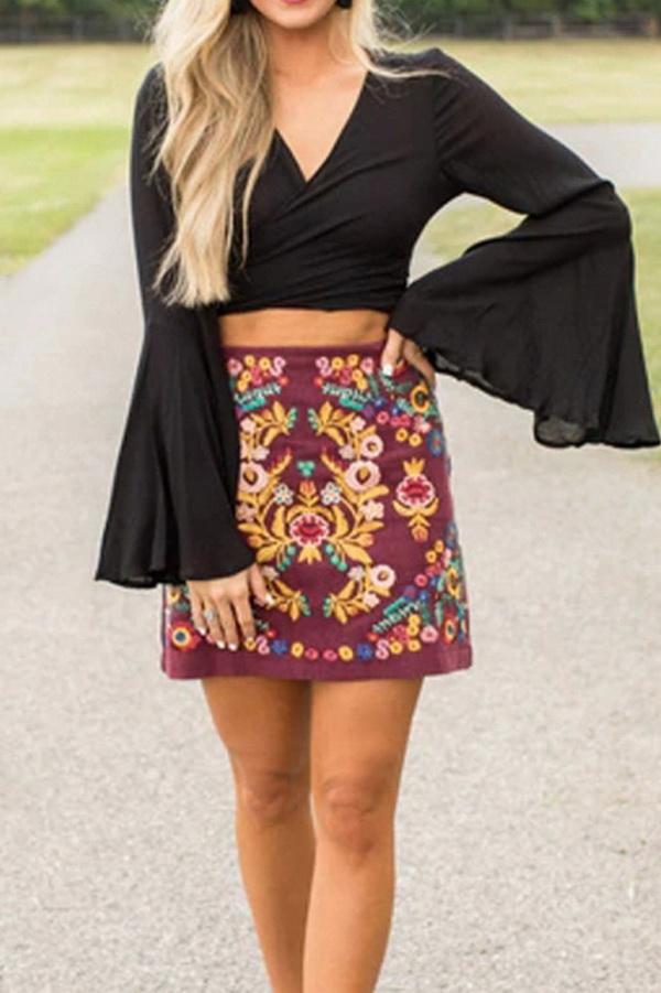 V-neck Flare Sleeve Long Sleeve Short Top