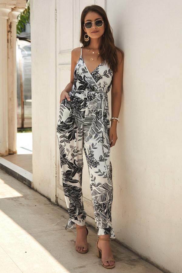 V Neck Sleeveless Belt Jumpsuit